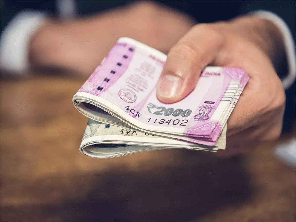 Comprehensive Analysis of the Supreme Court Judgment in State of Punjab & Others vs Rafiq Masih (White Washer): A Landmark Decision on Recovery of Excess Payments in Service Law